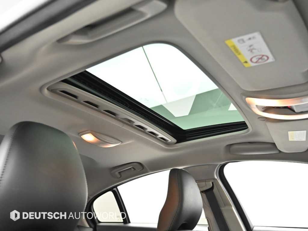 Volvo S60 — photo 18