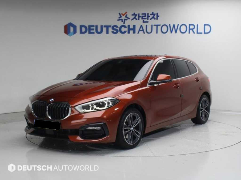 BMW 1-Series — photo 01