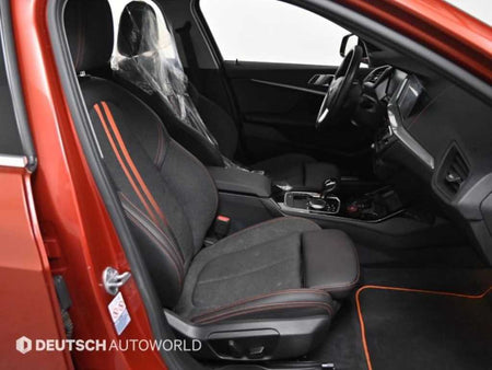 BMW 1-Series — photo 10