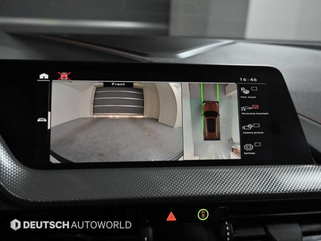 BMW 1-Series — photo 15