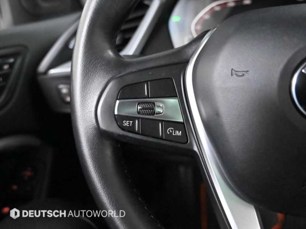 BMW 1-Series — photo 18