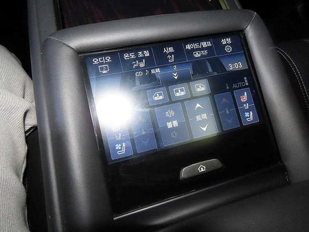 Lexus LS — photo 15