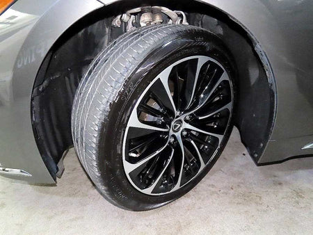 Lexus LS — photo 20