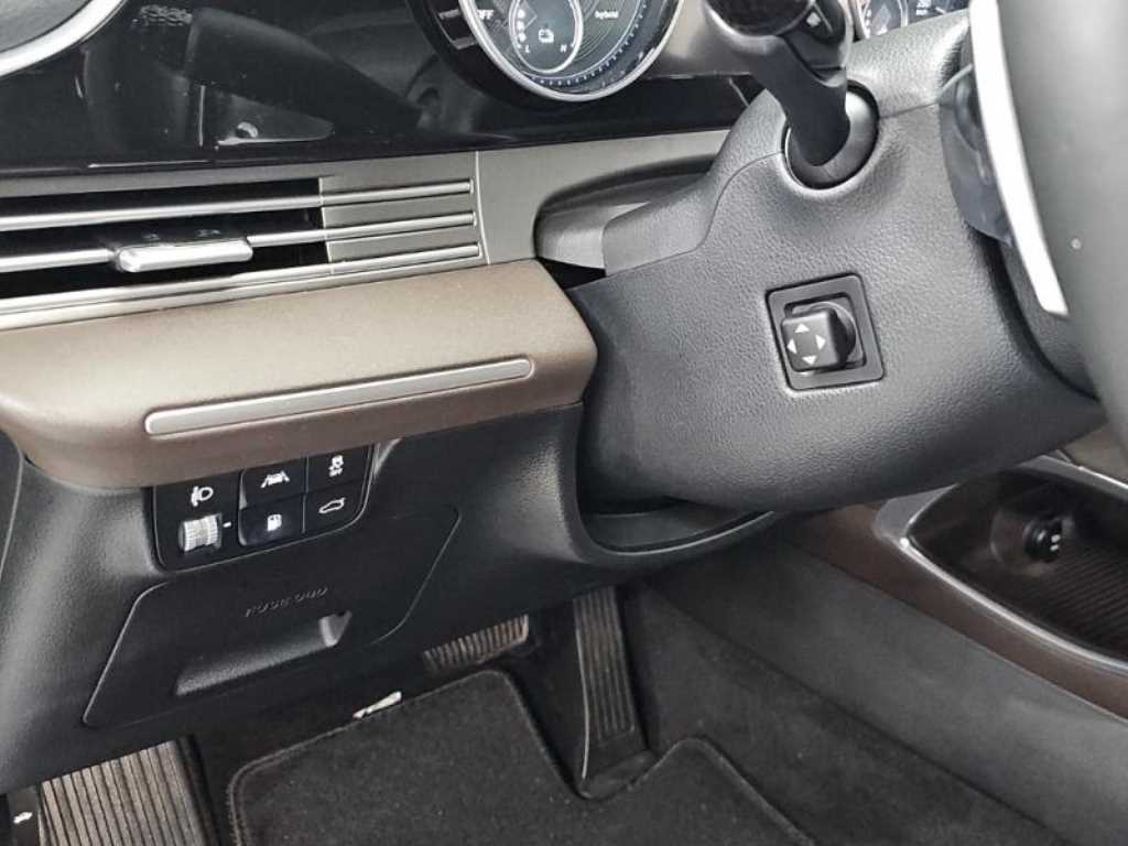 Hyundai Grandeur — photo 13