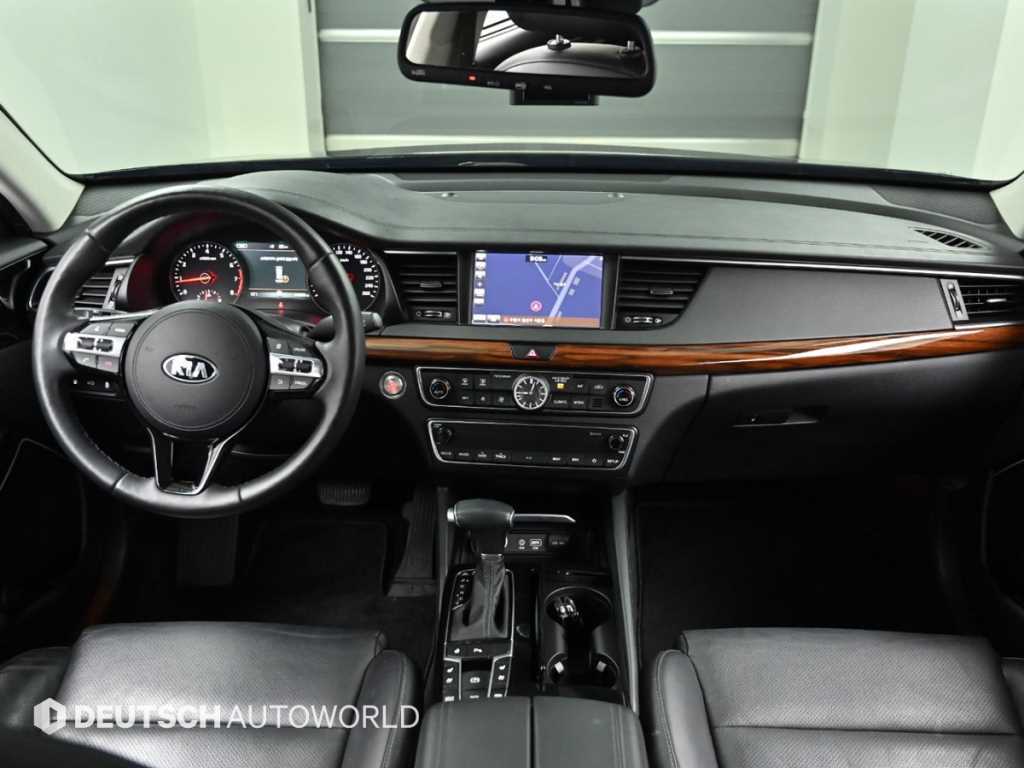 Kia K7 — photo 07