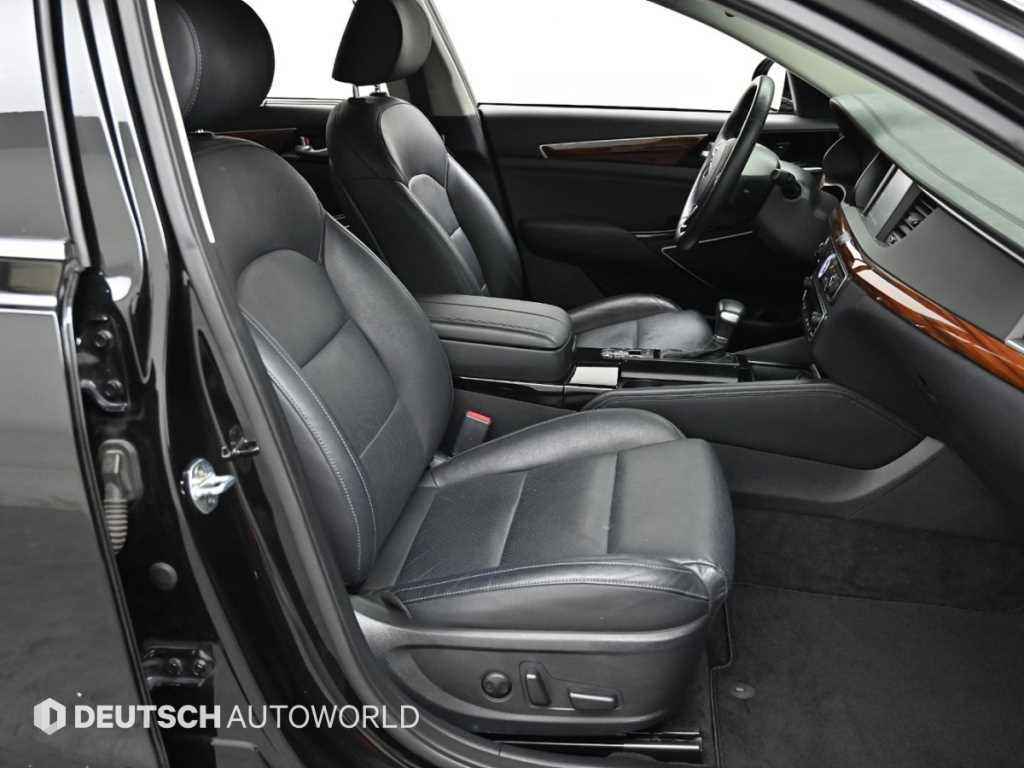 Kia K7 — photo 10
