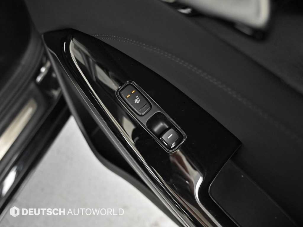 Kia K7 — photo 16