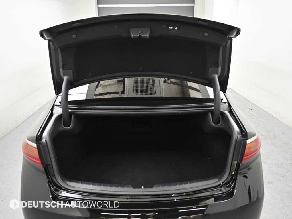 Kia K7 — photo 19