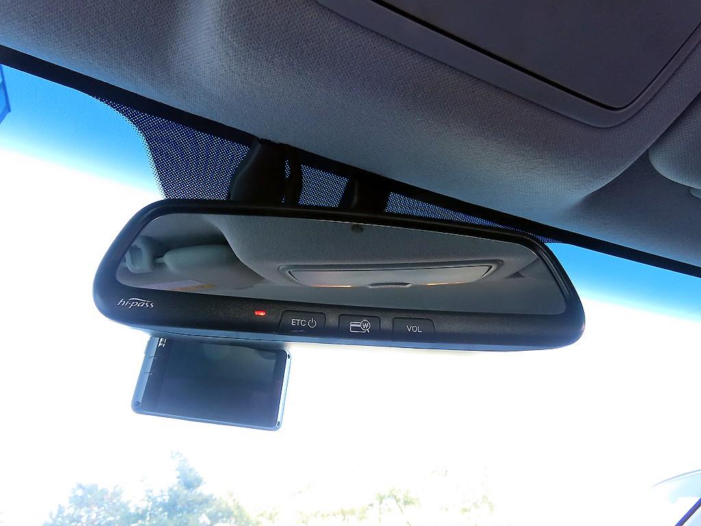 Hyundai Avante — photo 14