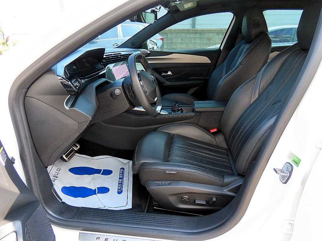 Peugeot 408 — photo 05