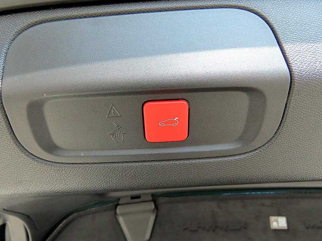 Peugeot 408 — photo 15