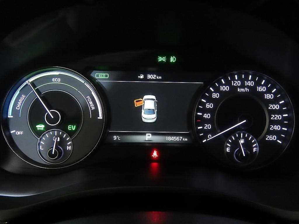 Kia K7 — photo 09