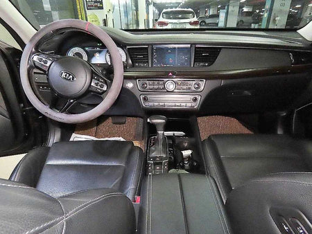 Kia K7 — photo 10