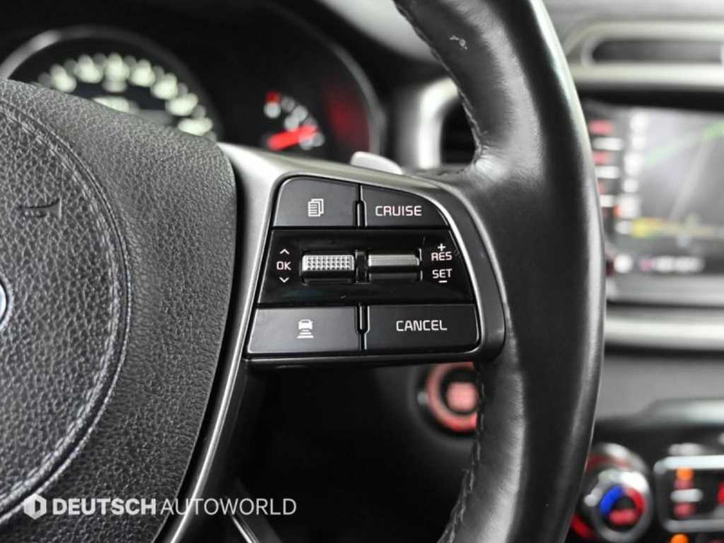 Kia Sorento — photo 18