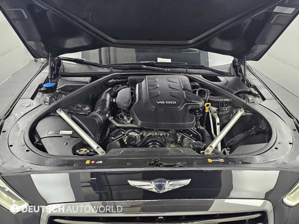 Genesis EQ900 — photo 06