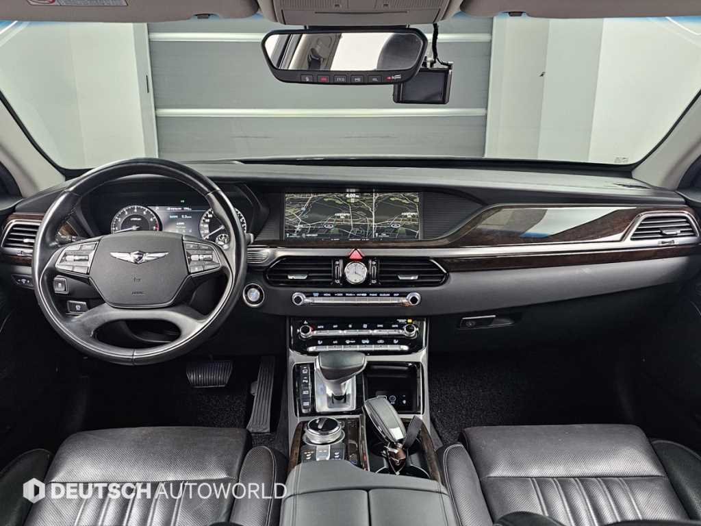 Genesis EQ900 — photo 07