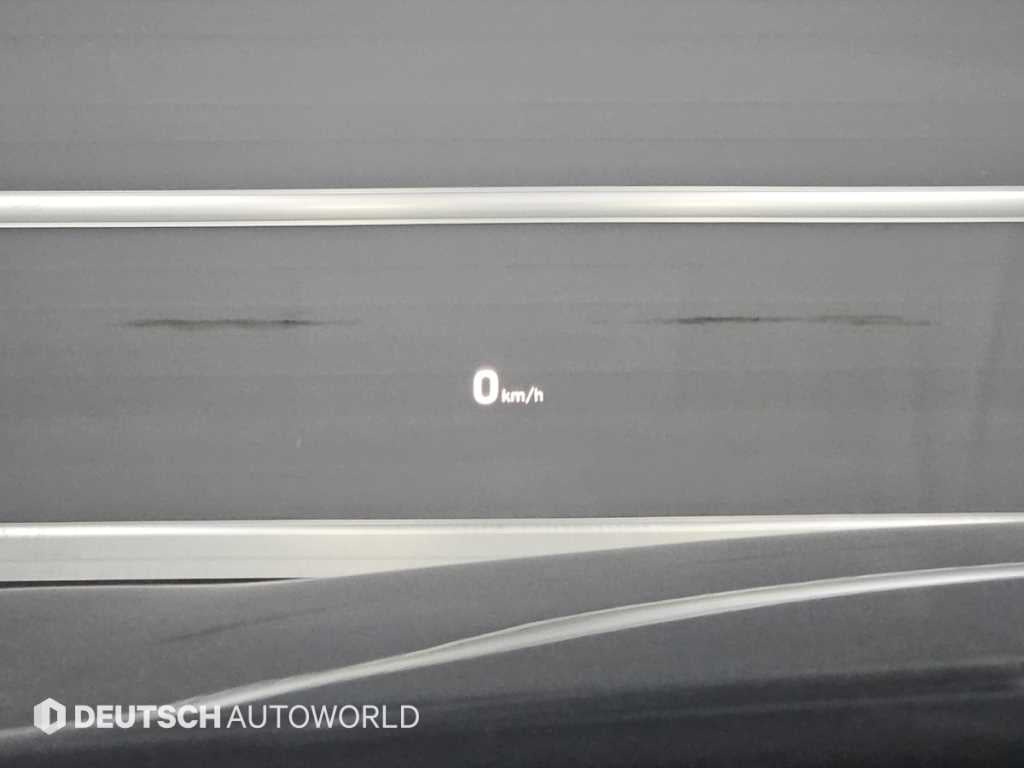Genesis EQ900 — photo 17