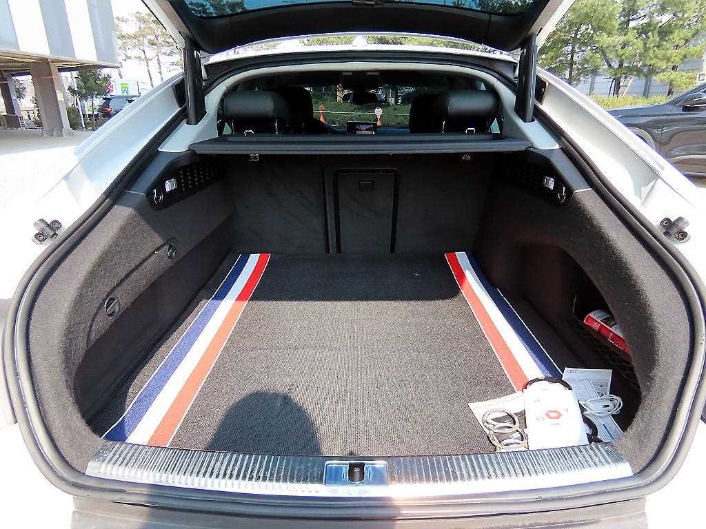 Audi A7 — photo 17