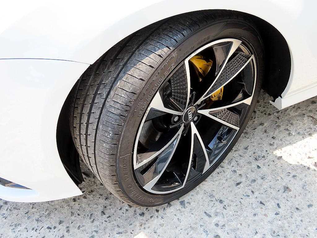 Audi A7 — photo 20