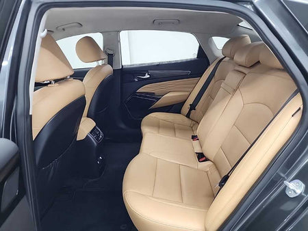 Kia K7 — photo 12