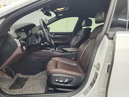 BMW Gran Turismo — photo 11