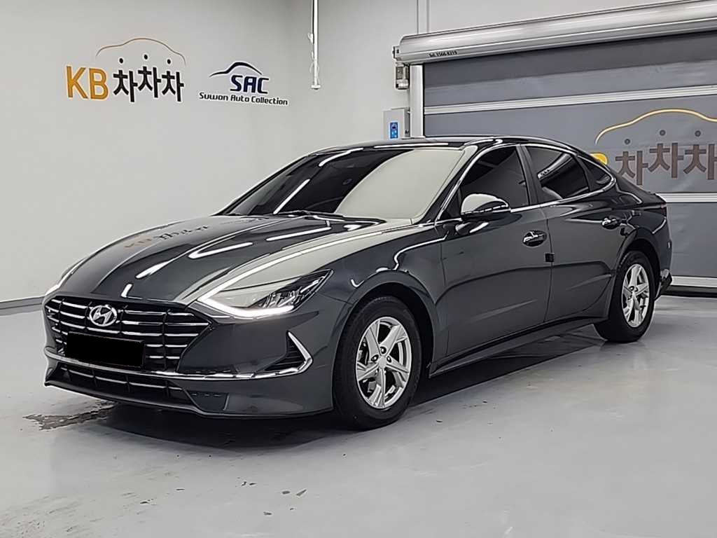 Hyundai Sonata — photo 01