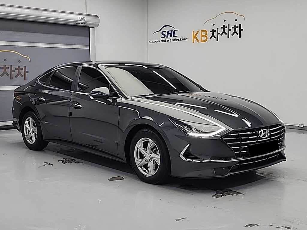 Hyundai Sonata — photo 04