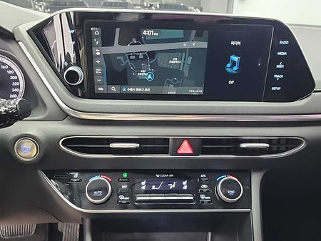 Hyundai Sonata — photo 10