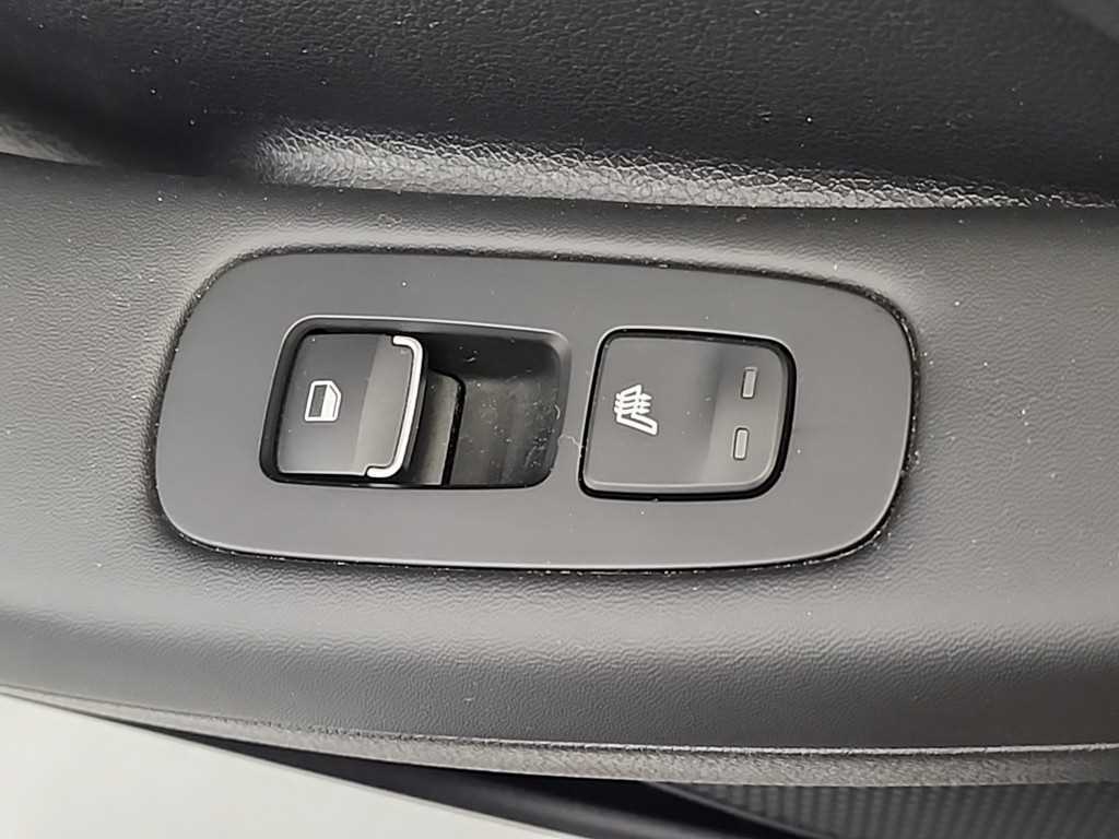 Hyundai Sonata — photo 14