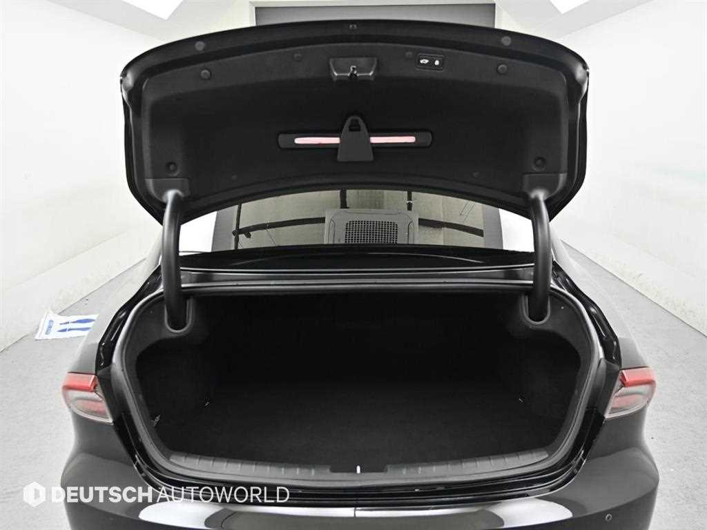 Hyundai Grandeur — photo 18