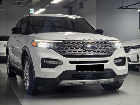 Ford Explorer — photo 02