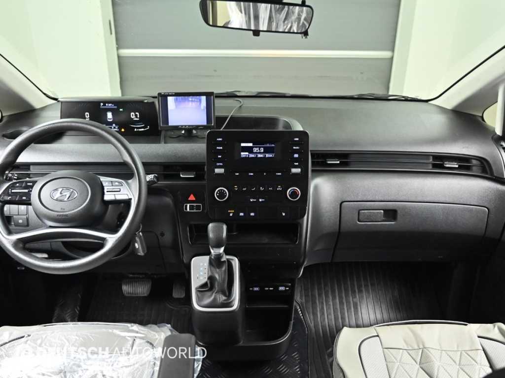 Hyundai Staria — photo 07