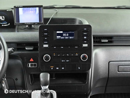 Hyundai Staria — photo 14