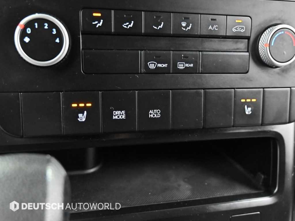 Hyundai Staria — photo 17