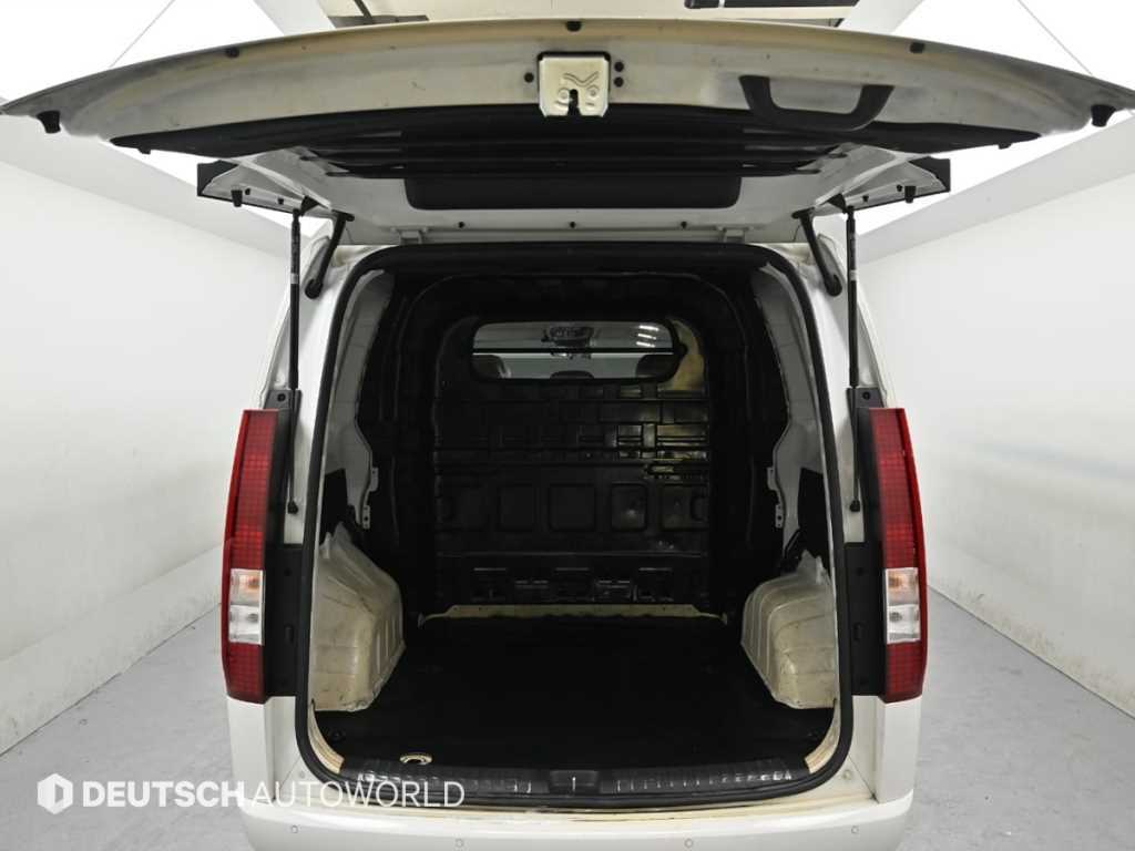 Hyundai Staria — photo 19