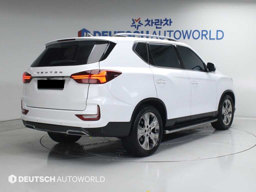 KGM Rexton — photo 02