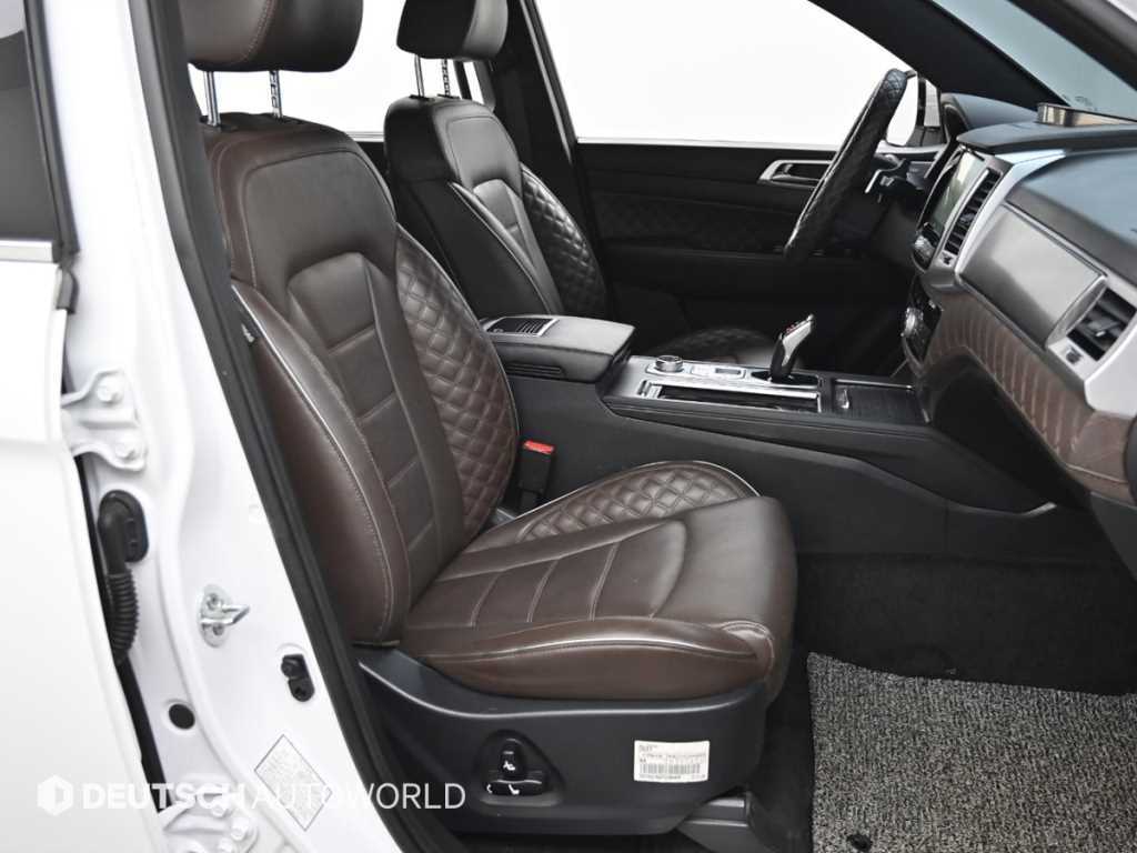 KGM Rexton — photo 10