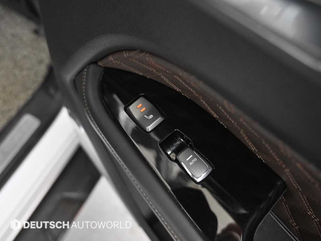 KGM Rexton — photo 16