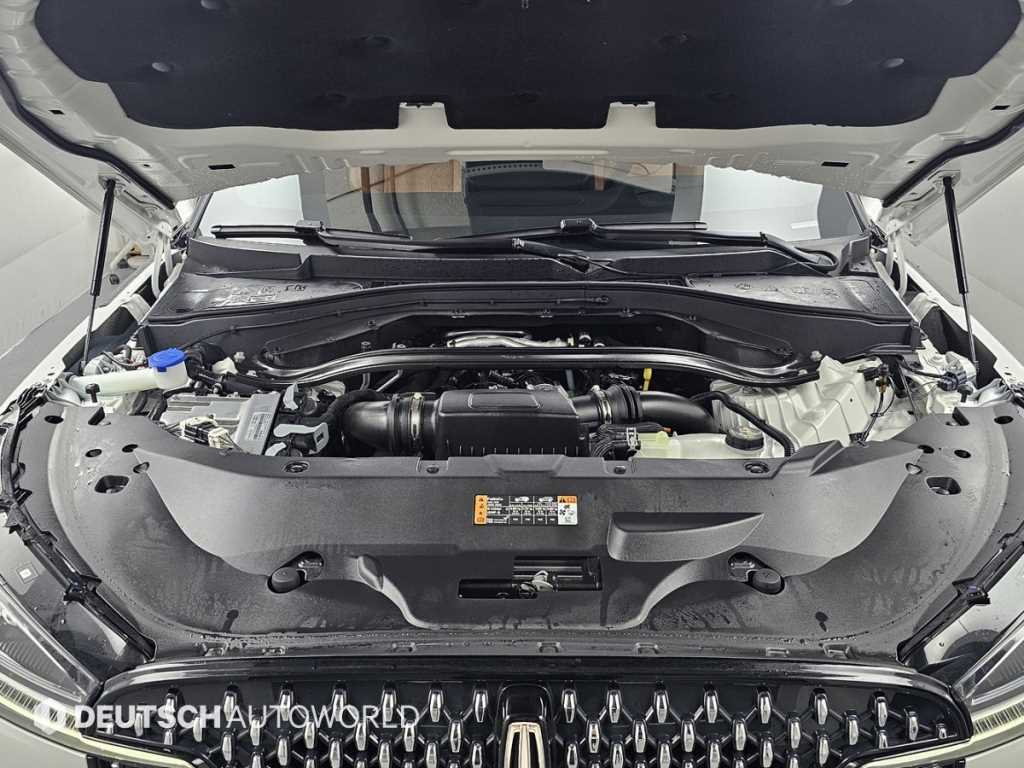 Lincoln Aviator — photo 06