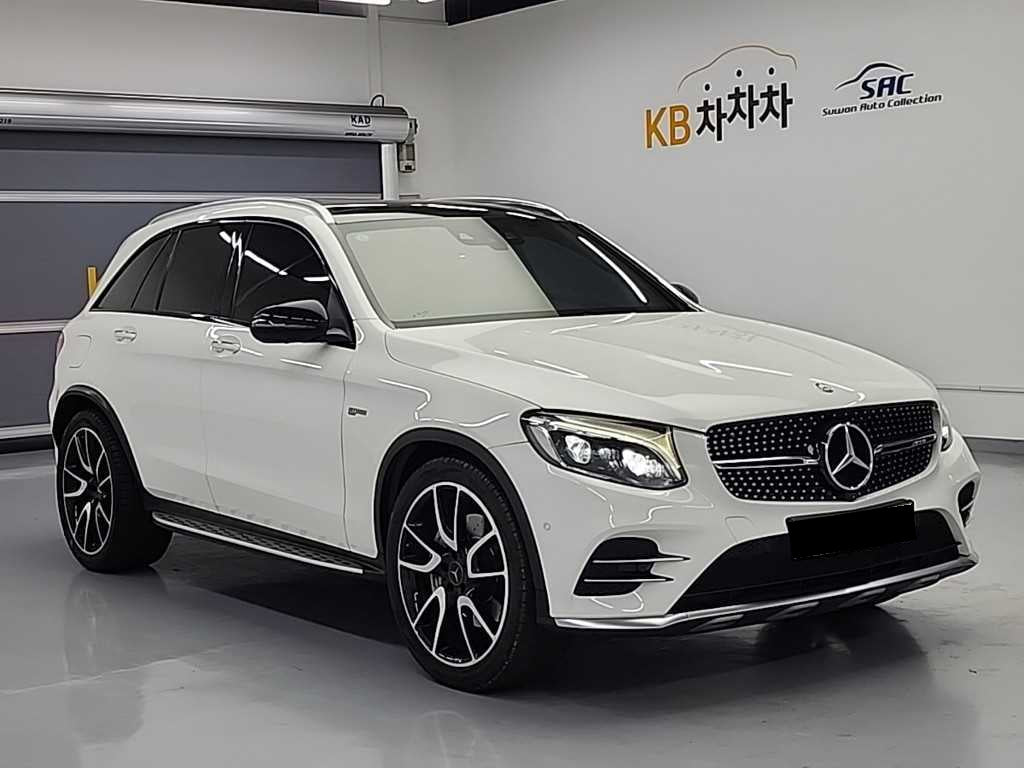 Mercedes-Benz GLC-Class — photo 04