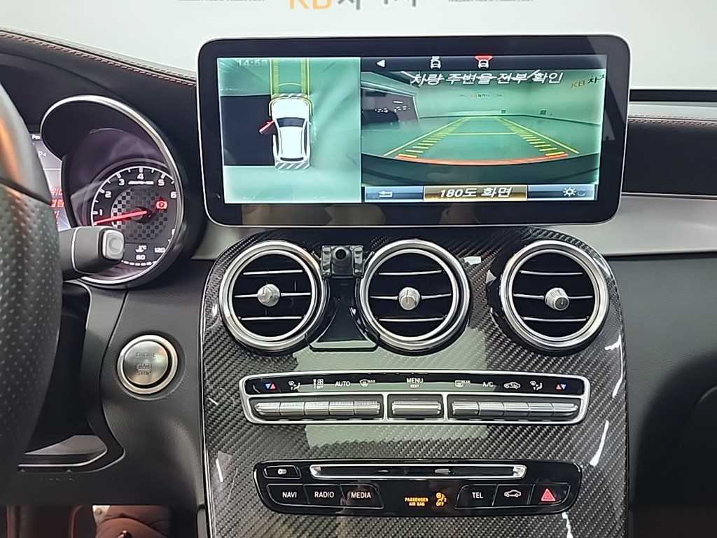 Mercedes-Benz GLC-Class — photo 10