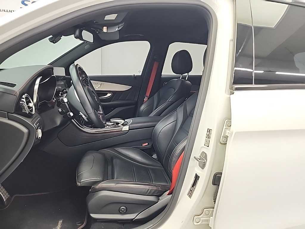 Mercedes-Benz GLC-Class — photo 11