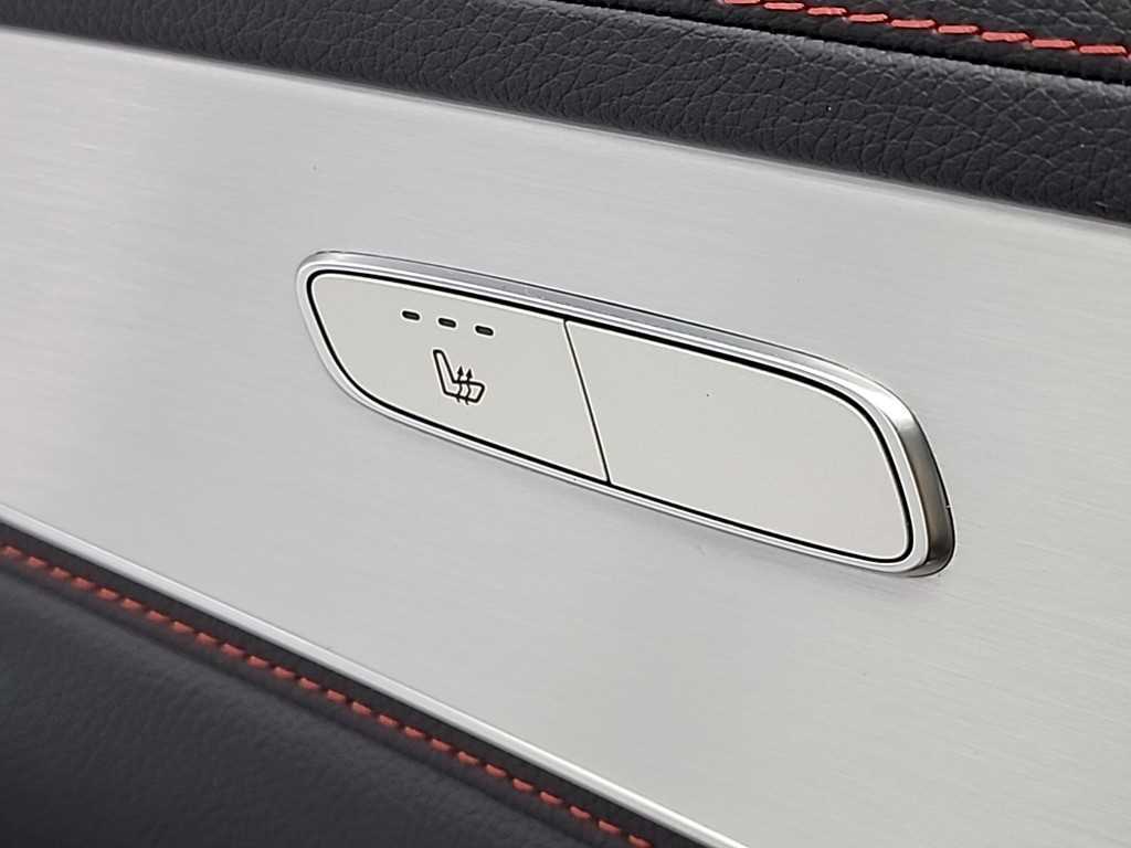Mercedes-Benz GLC-Class — photo 14