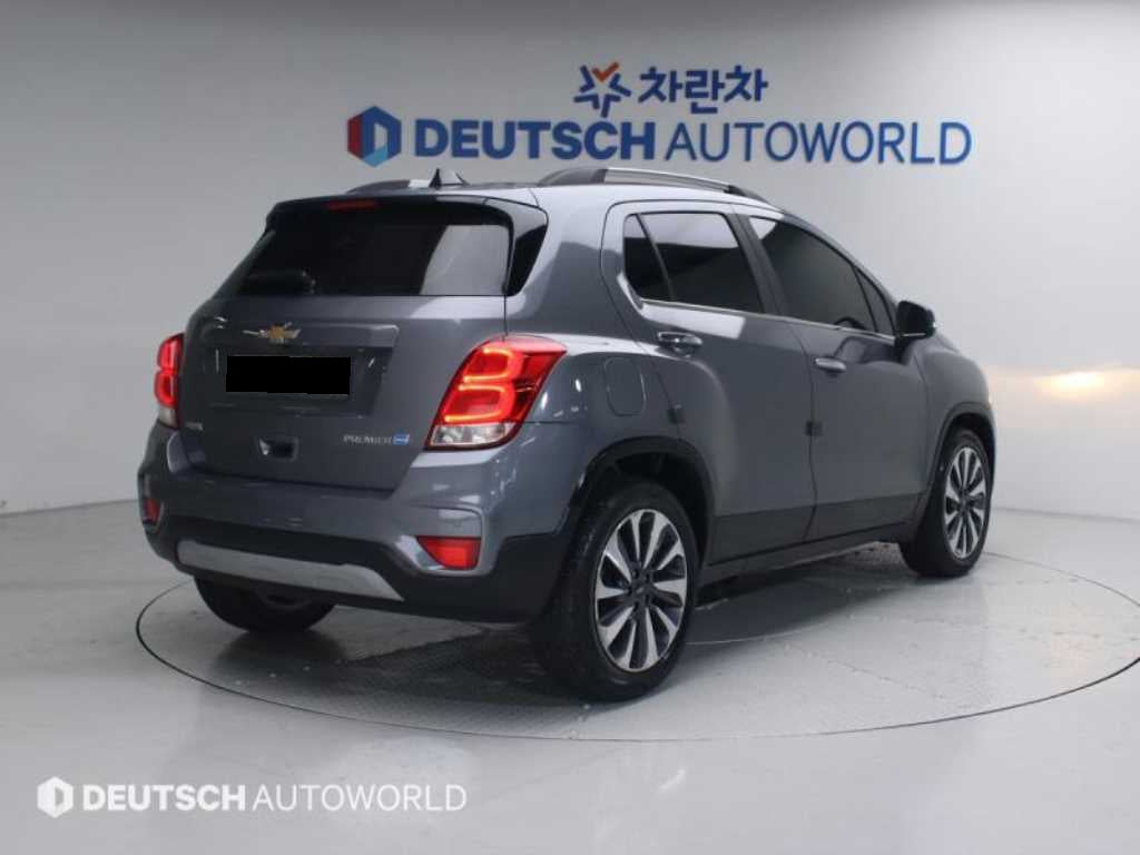 CHEVROLET Trax — photo 02