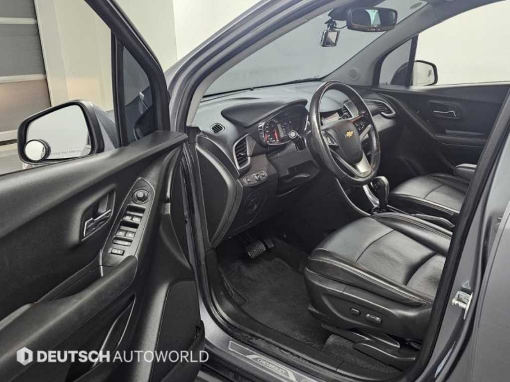 CHEVROLET Trax — photo 11