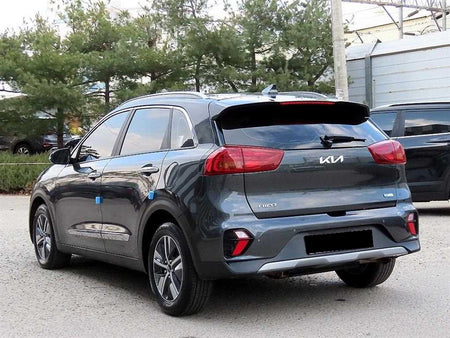 Kia Niro — photo 03