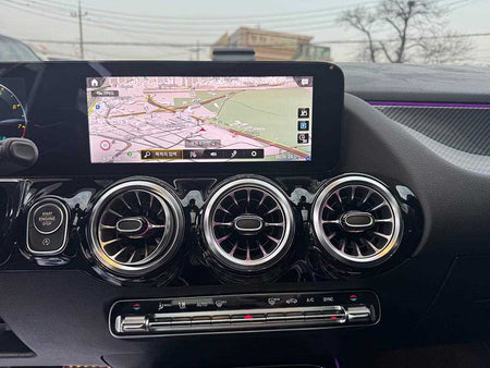 Mercedes-Benz GLA-Class — photo 11