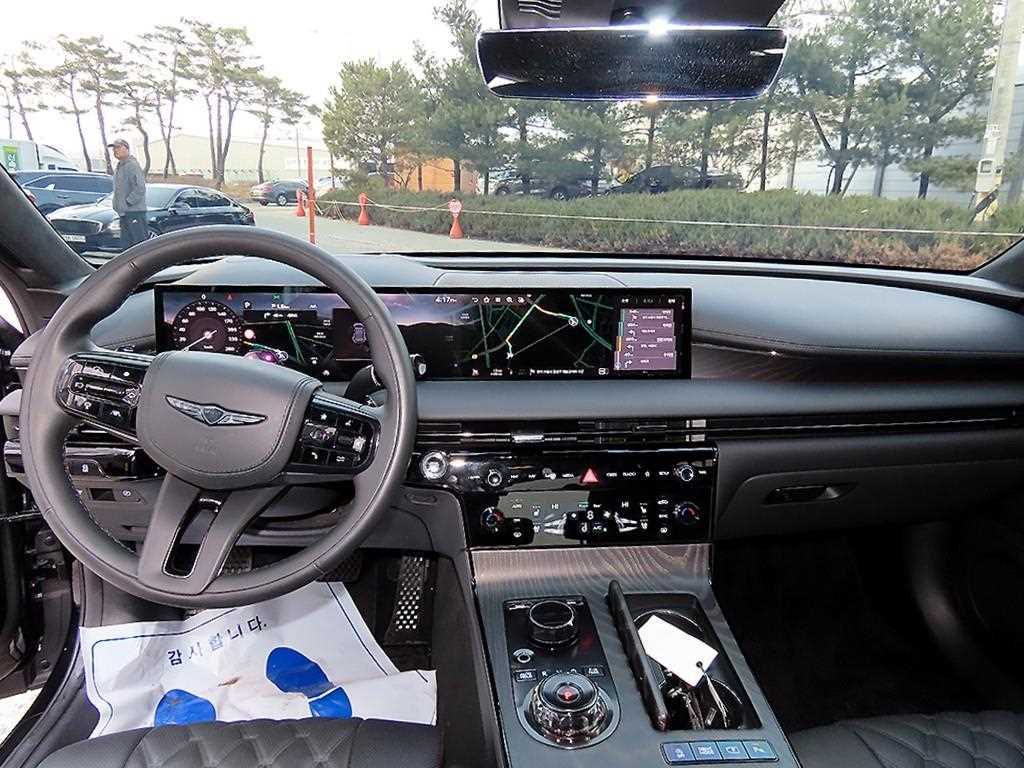 Genesis G80 — photo 07