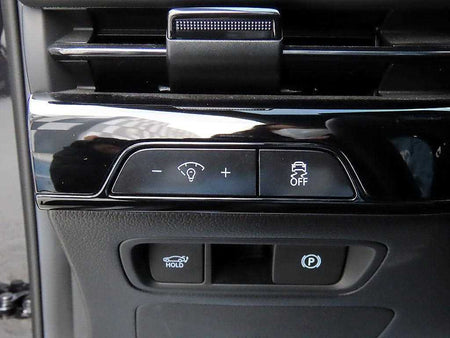 Genesis G80 — photo 13