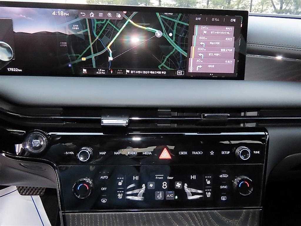 Genesis G80 — photo 14